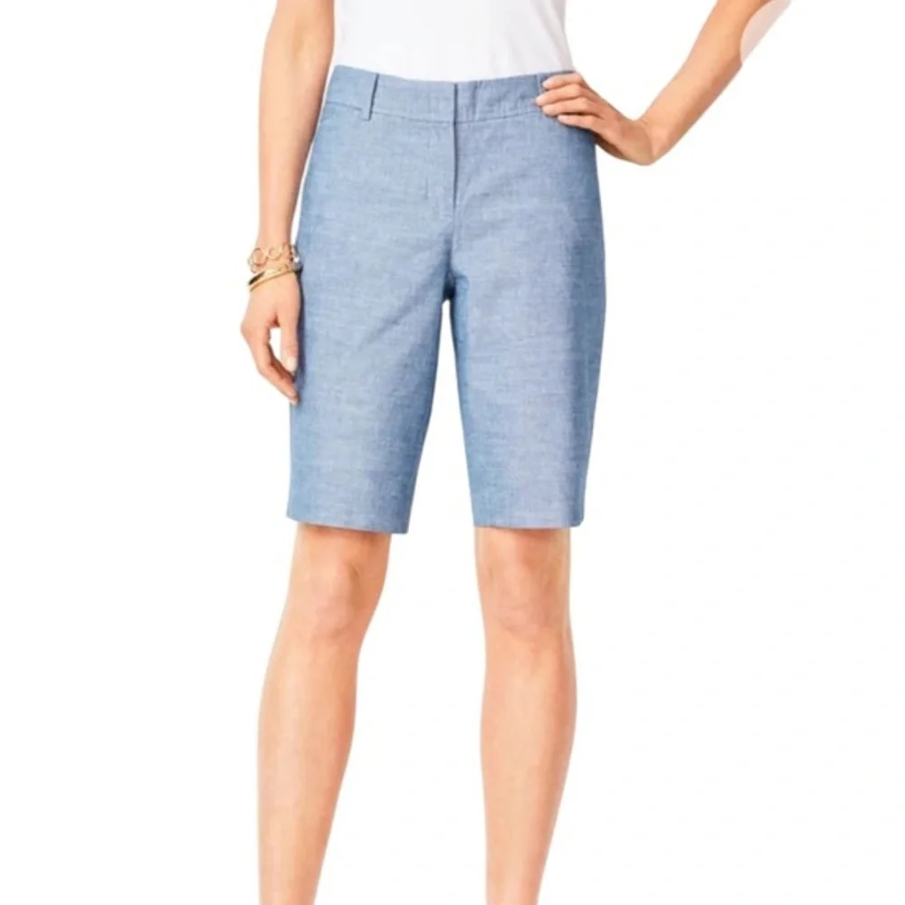 Talbots PERFECT SHORTS BERMUDA LENGTH CHAMBRAY - Picture 1 of 7